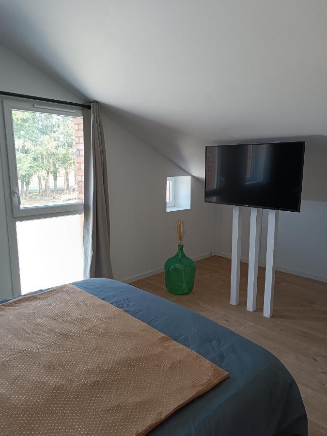 A L'Ombre Des Bois, Chambre Double Vue Jardin Neung-sur-Beuvron Exterior photo