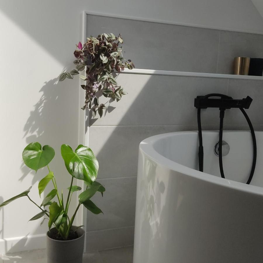A L'Ombre Des Bois, Chambre Double Vue Jardin Neung-sur-Beuvron Exterior photo